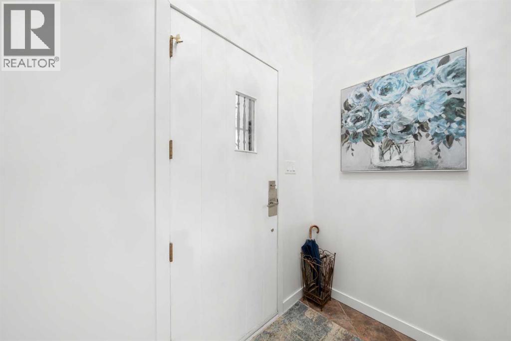 Single Family House Bi-level for Sale in  Bearspaw Drive NW Brentwood Calgary 