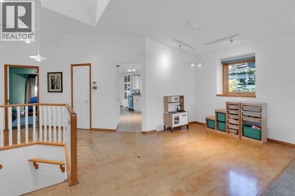 Single Family House Bungalow for Sale in  Christie Gardens SW Christie Park Calgary 