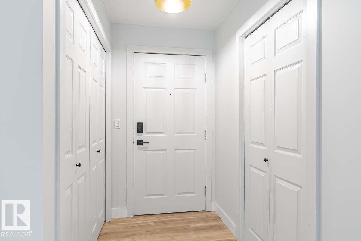 
          316 920 156 Street NW
            <br/>
            <span>Edmonton</span>
            , 
            <span>AB</span>
             <span>T6R0N6</span>
         - Photo 25