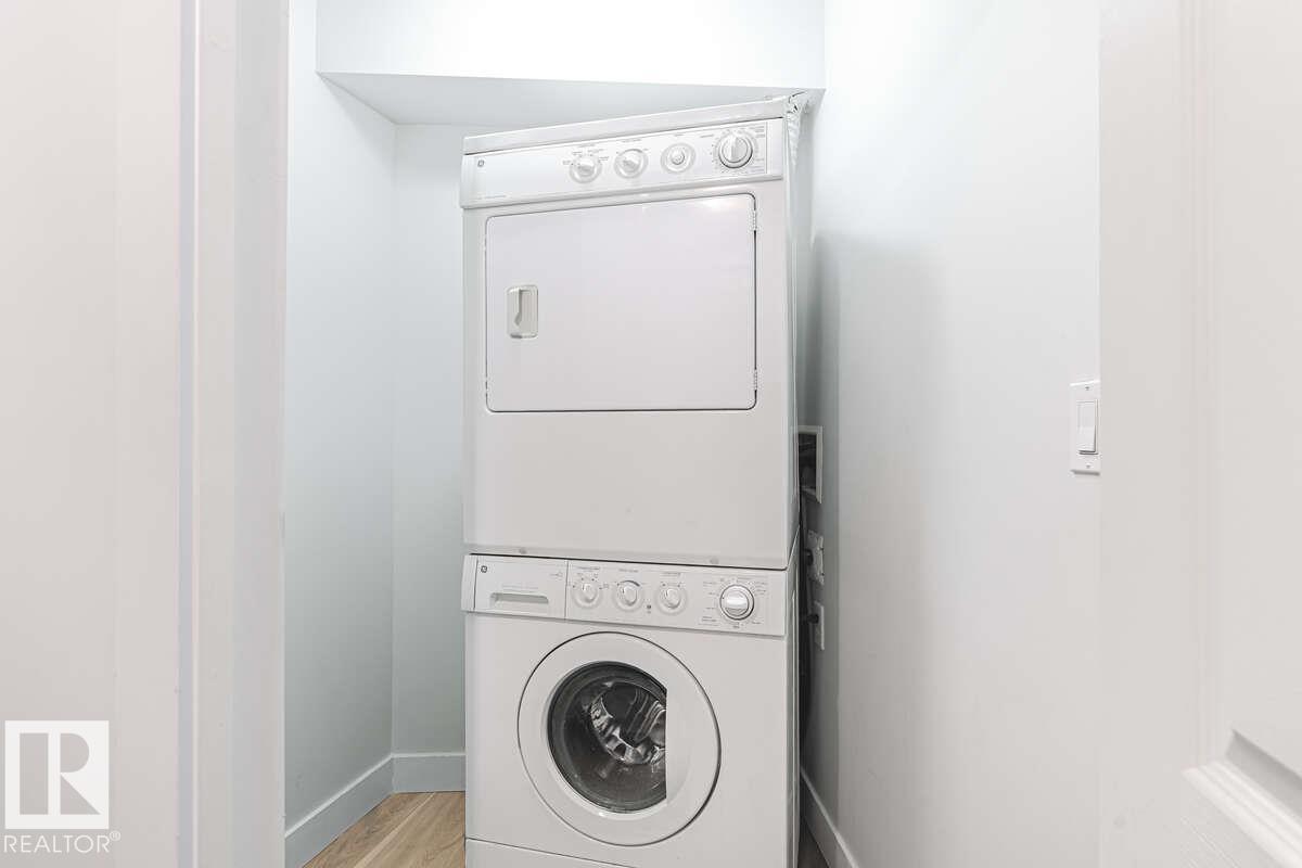 
          316 920 156 Street NW
            <br/>
            <span>Edmonton</span>
            , 
            <span>AB</span>
             <span>T6R0N6</span>
         - Photo 26