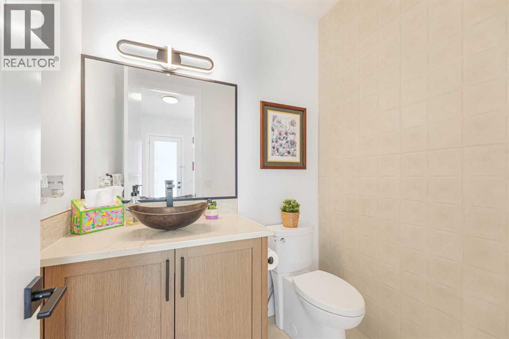 Single Family House for Sale in   Street SW Killarney/Glengarry Calgary 