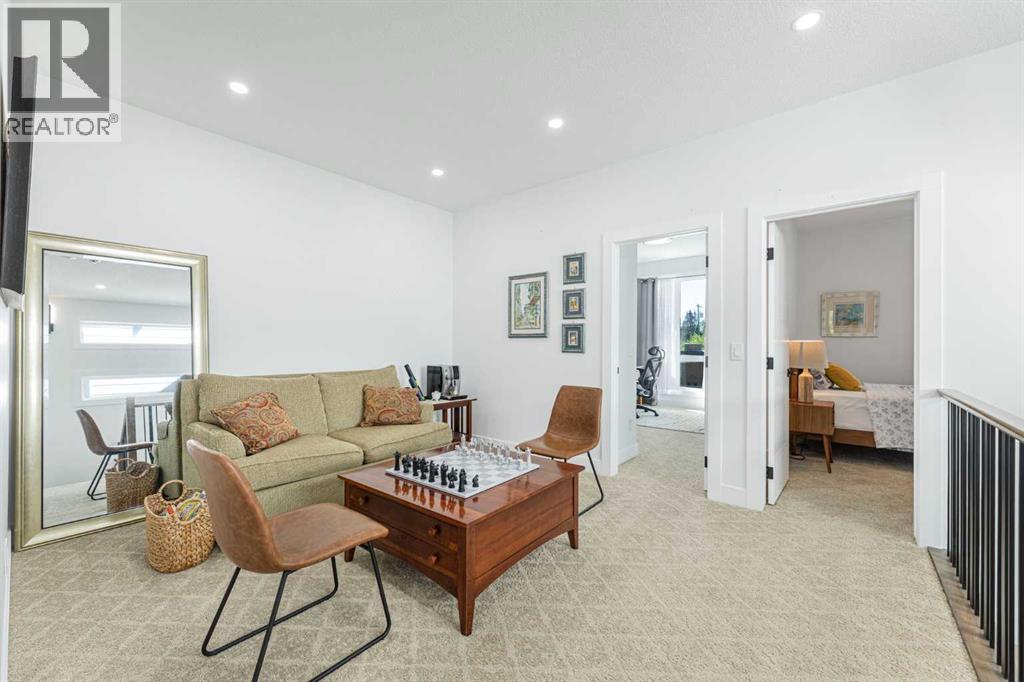 Single Family House for Sale in   Street SW Killarney/Glengarry Calgary 