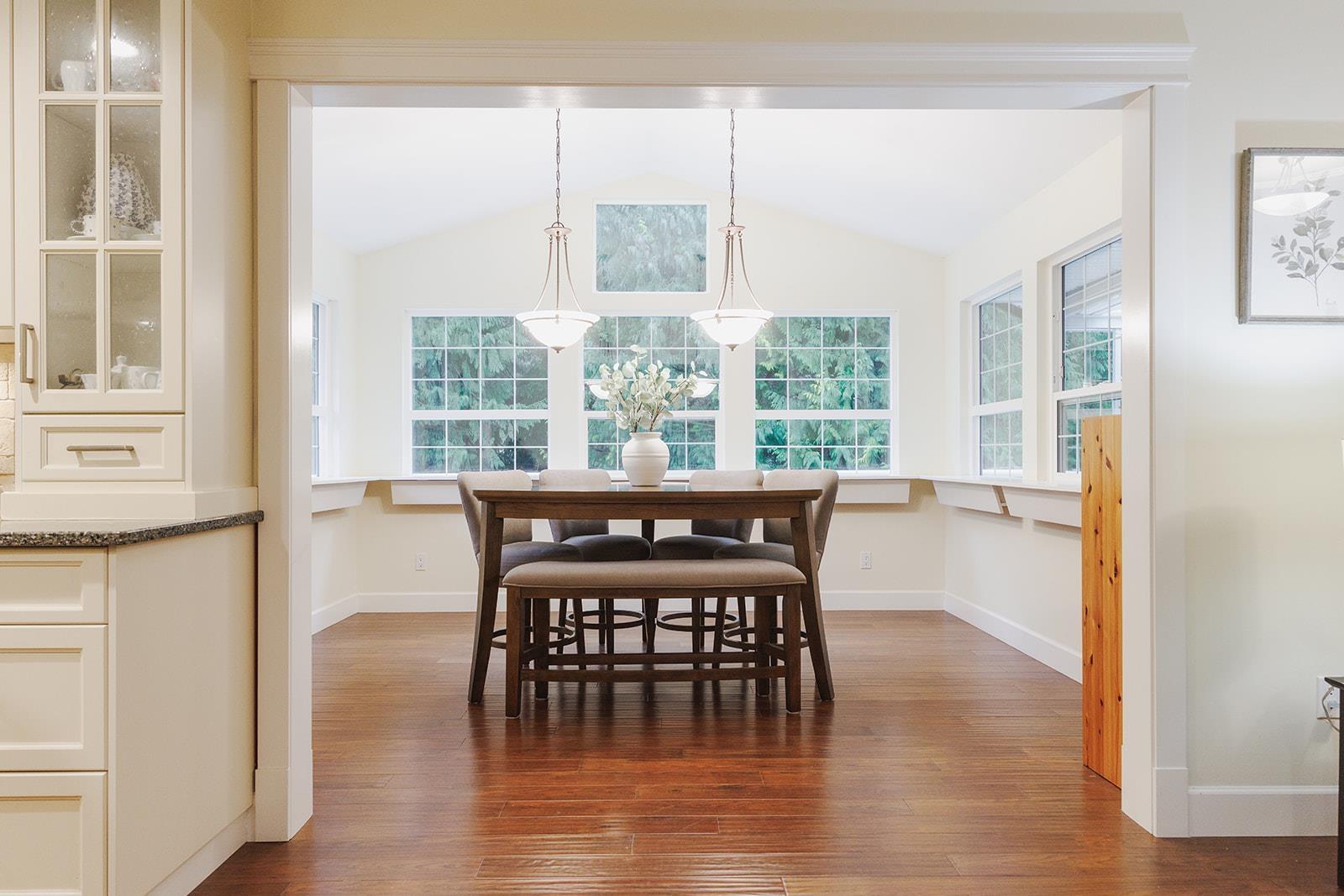 8898 NEALE DRIVE, Mission