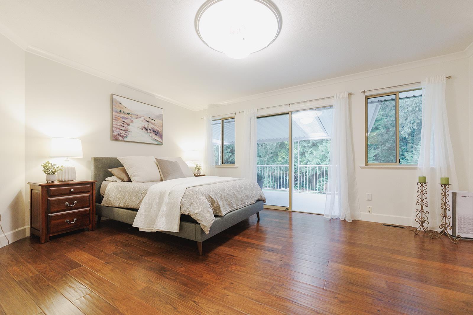 8898 NEALE DRIVE, Mission