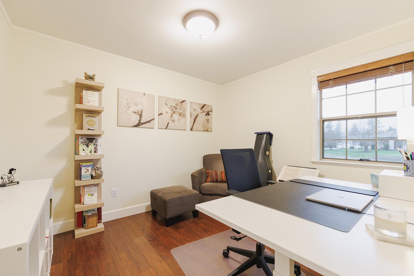 8898 NEALE DRIVE, Mission