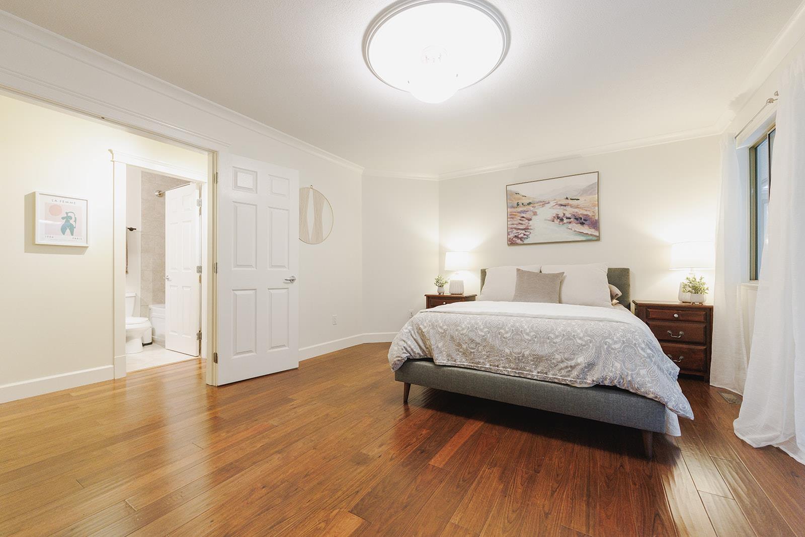 8898 NEALE DRIVE, Mission