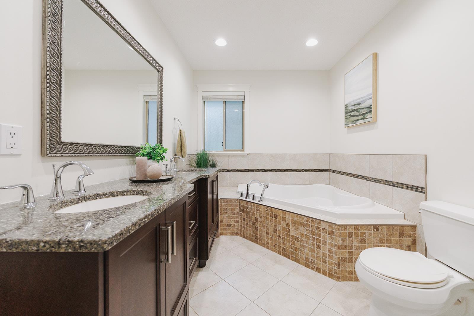 8898 NEALE DRIVE, Mission