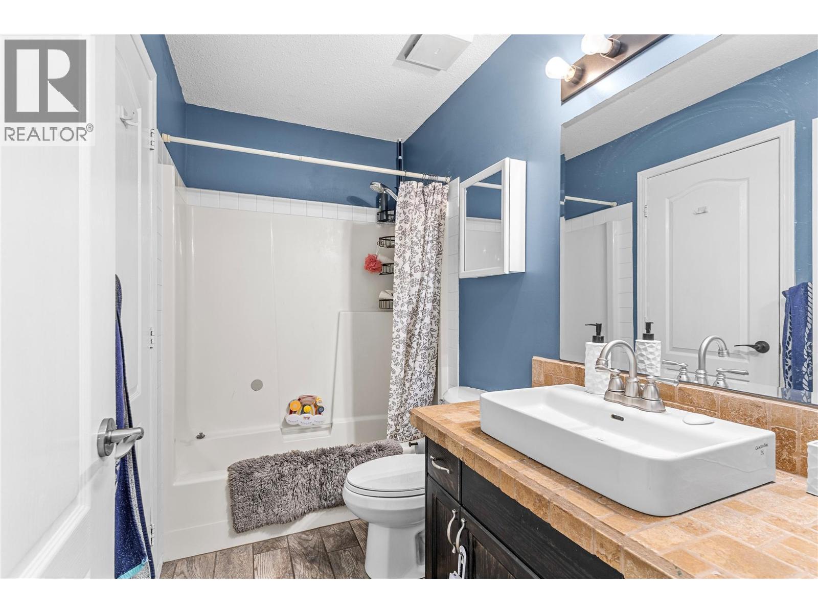 2395 Pleasant Valley Road Unit# 14, Armstrong