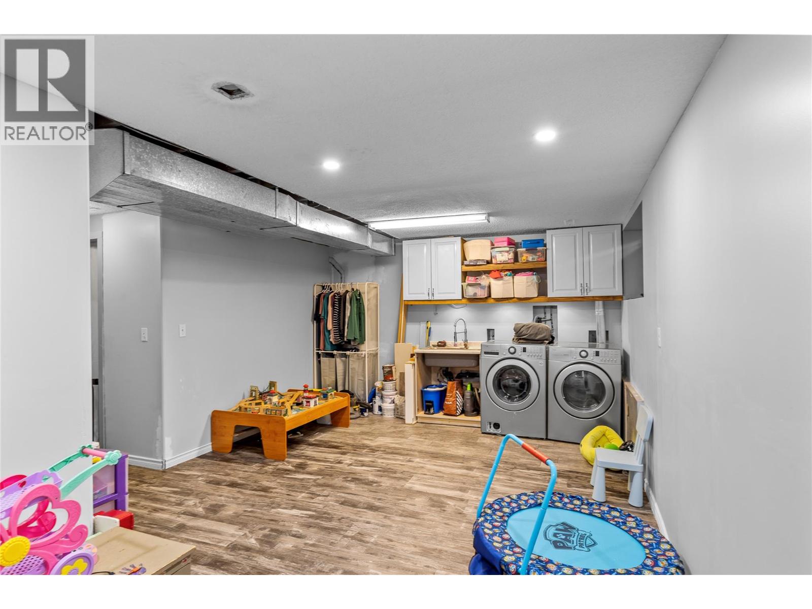 2395 Pleasant Valley Road Unit# 14, Armstrong