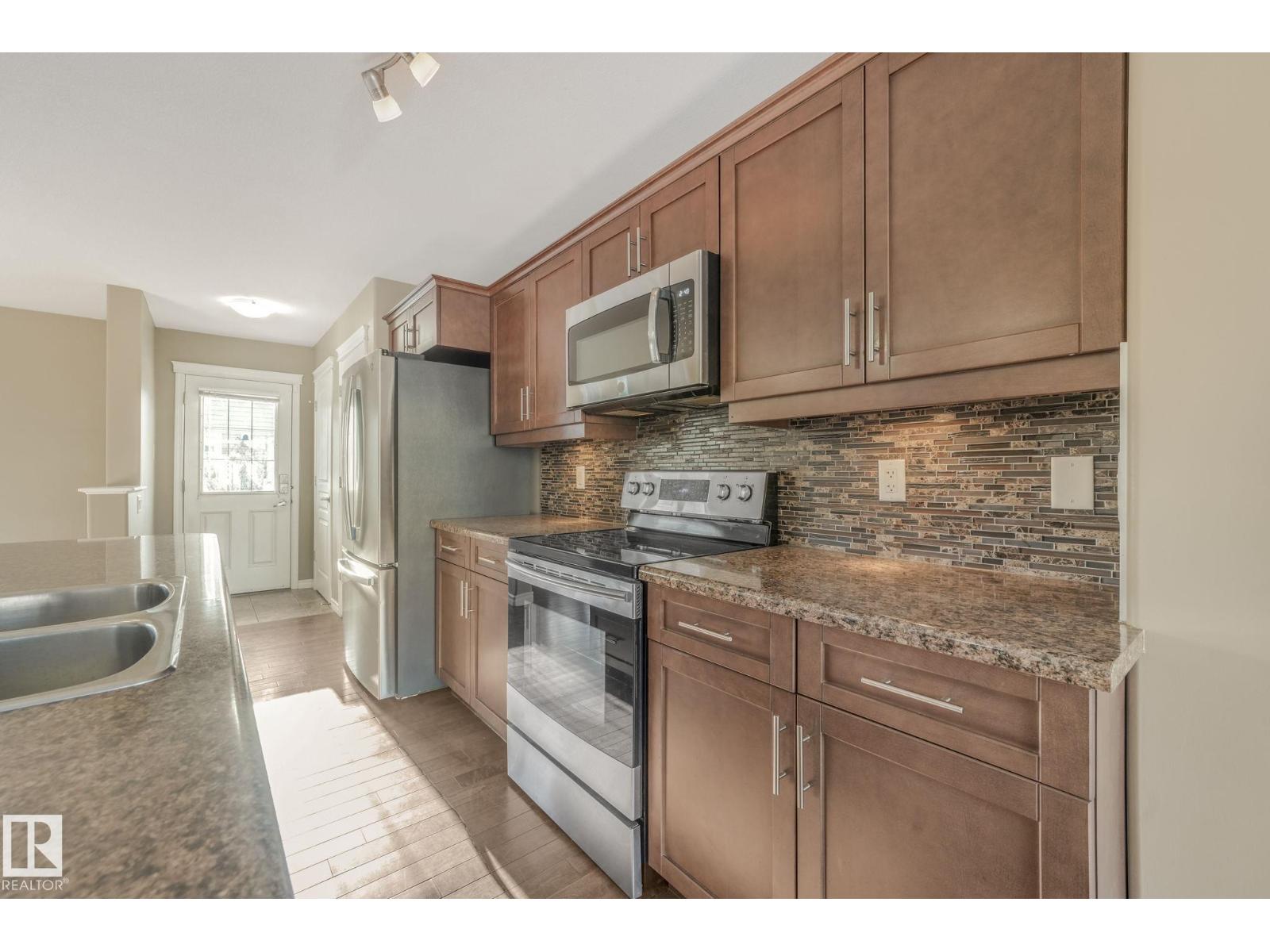 385 SECORD BV NW, Edmonton