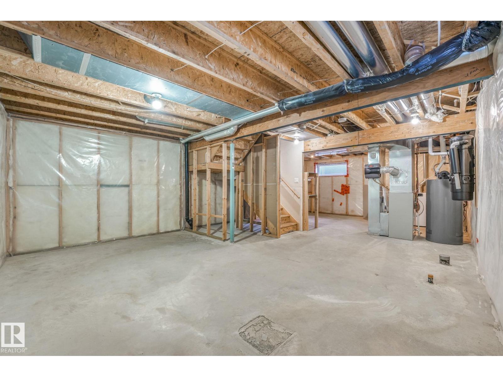 385 SECORD BV NW, Edmonton