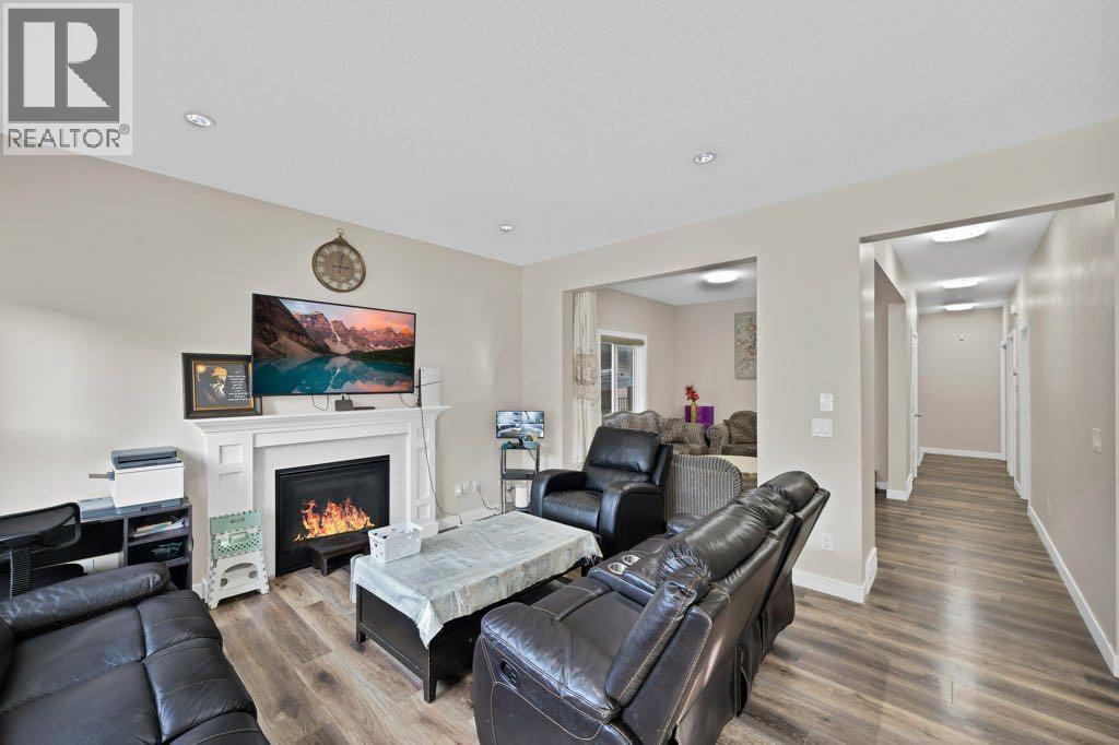 Single Family House for Sale in  Saddlestone Place NE Saddle Ridge Calgary 