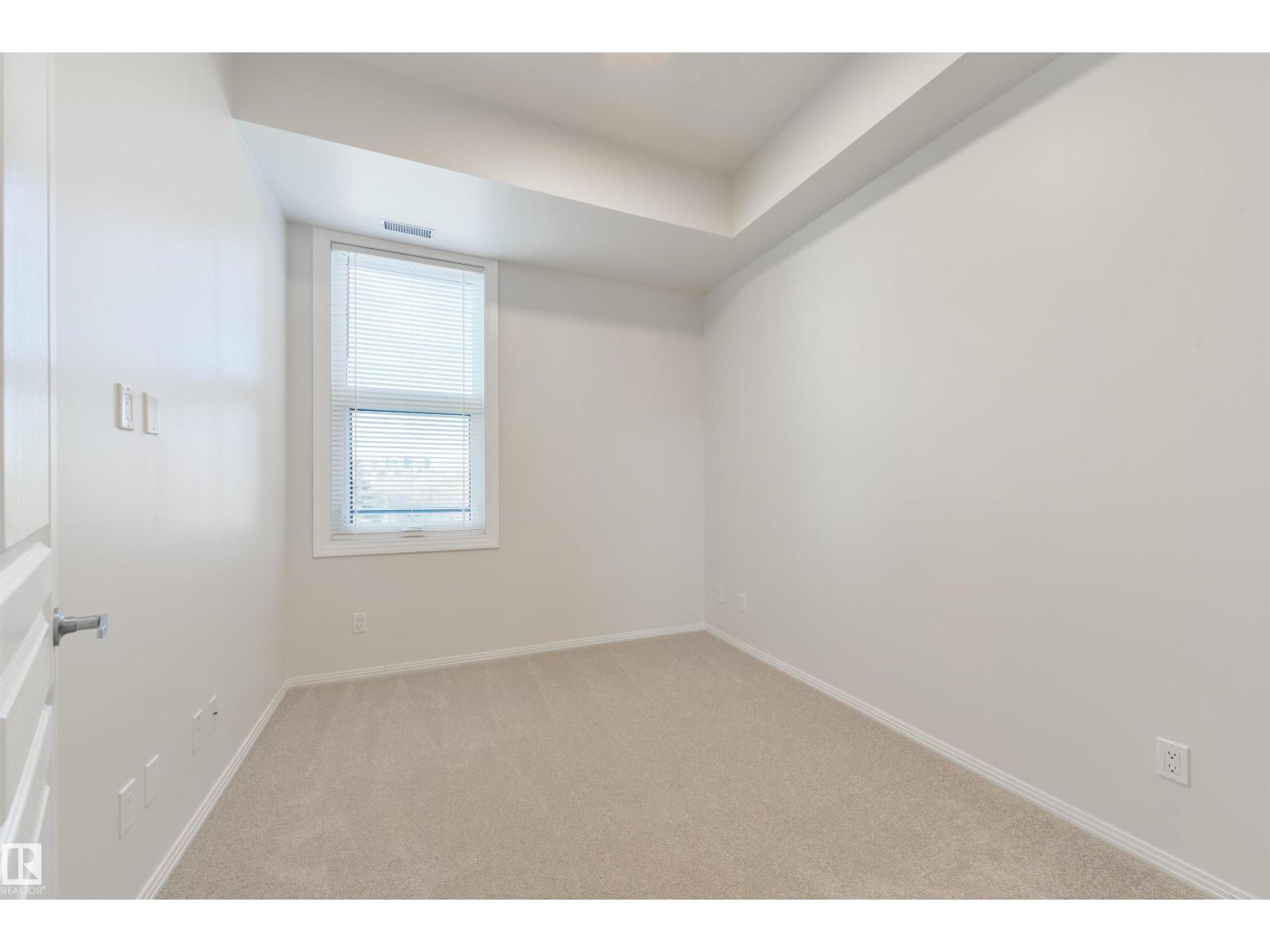 #405 10531 117 ST NW, Edmonton