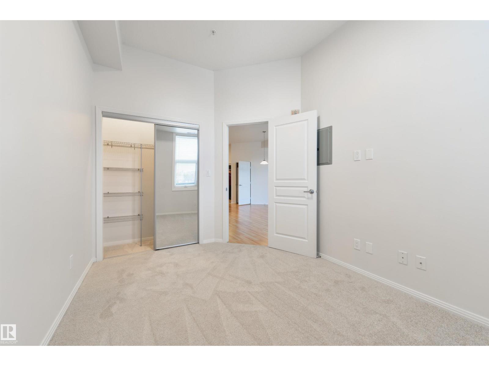 #405 10531 117 ST NW, Edmonton