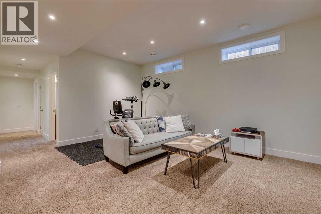 Single Family House for Sale in   Street SW Glenbrook Calgary 