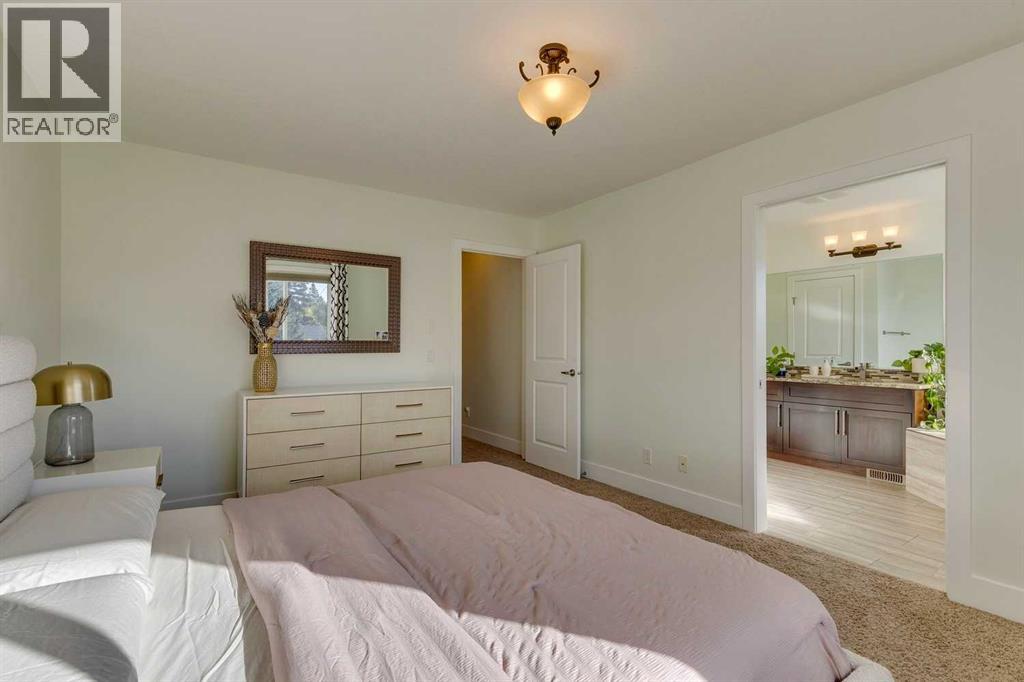 Single Family House for Sale in   Street SW Glenbrook Calgary 