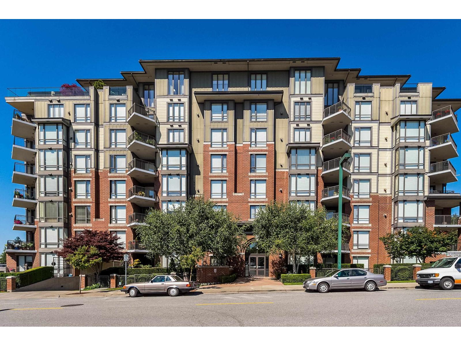 103 1551 FOSTER STREET, White Rock