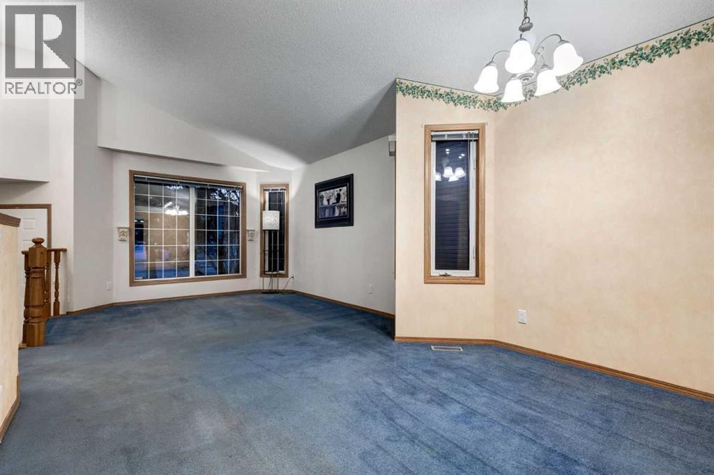 Single Family House 3 Level for Sale in  Somercrest Circle SW Somerset Calgary 