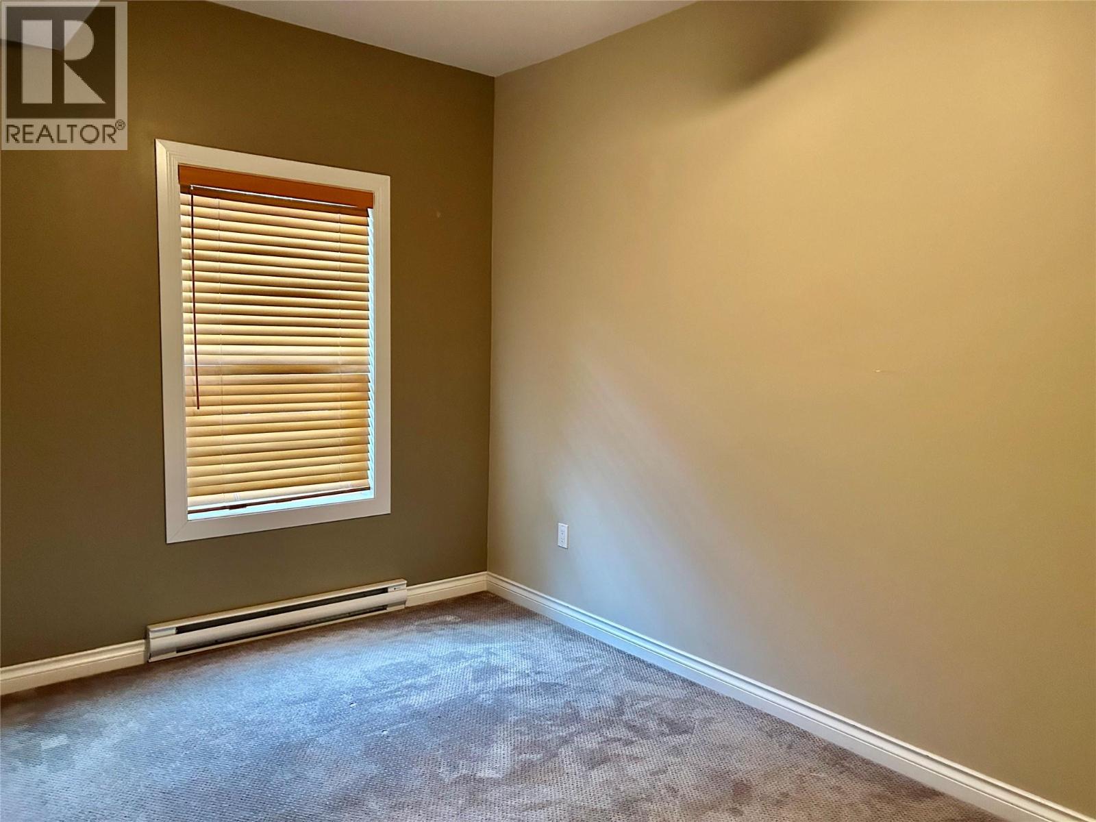 2011 PERRIER Road Unit# 203, Nelson