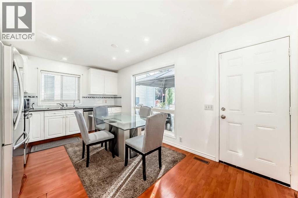 Single Family House for Sale in  Hidden Crescent NW Hidden Valley Calgary 