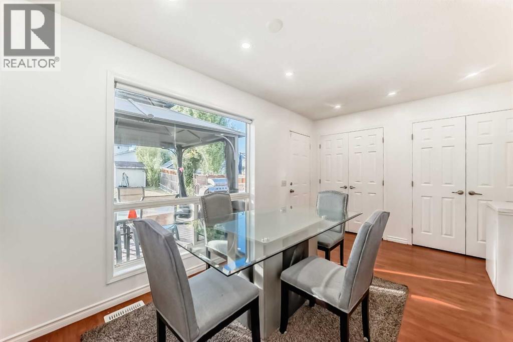 Single Family House for Sale in  Hidden Crescent NW Hidden Valley Calgary 