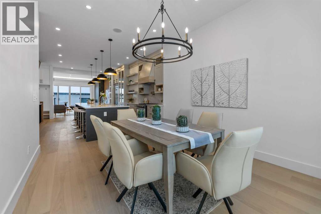 Single Family House for Sale in   Avenue SW North Glenmore Park Calgary 