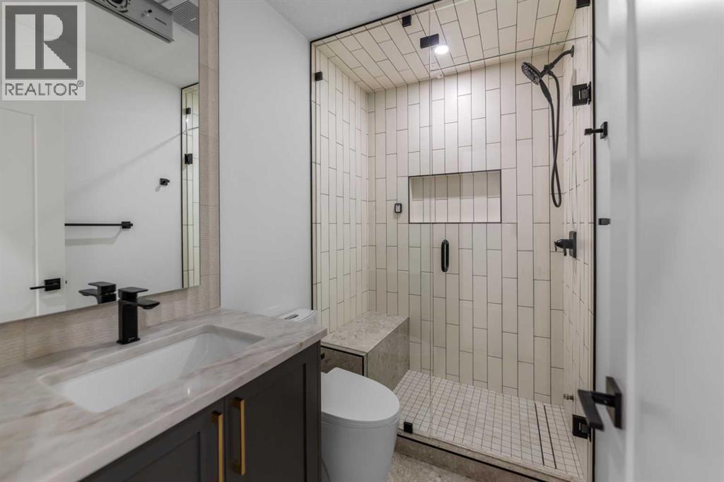 Single Family House for Sale in   Avenue SW North Glenmore Park Calgary 