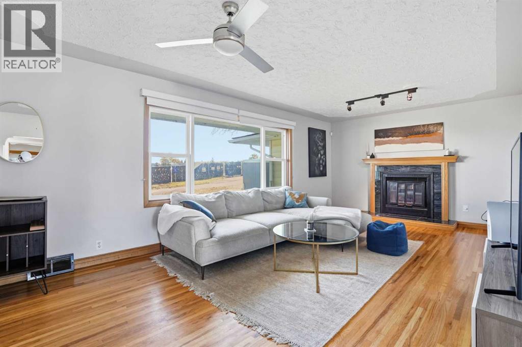 Single Family House Bungalow for Sale in   Street SW Richmond Calgary 