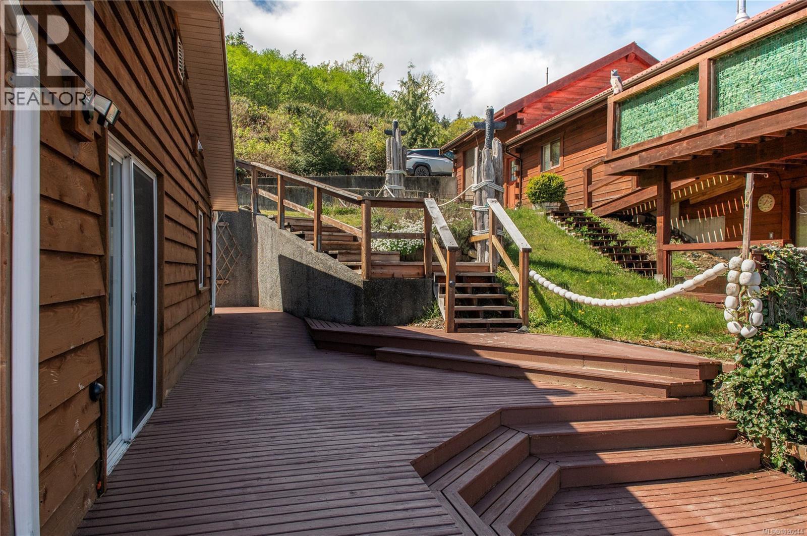 15078 Ripple Rock Rd, Campbell River