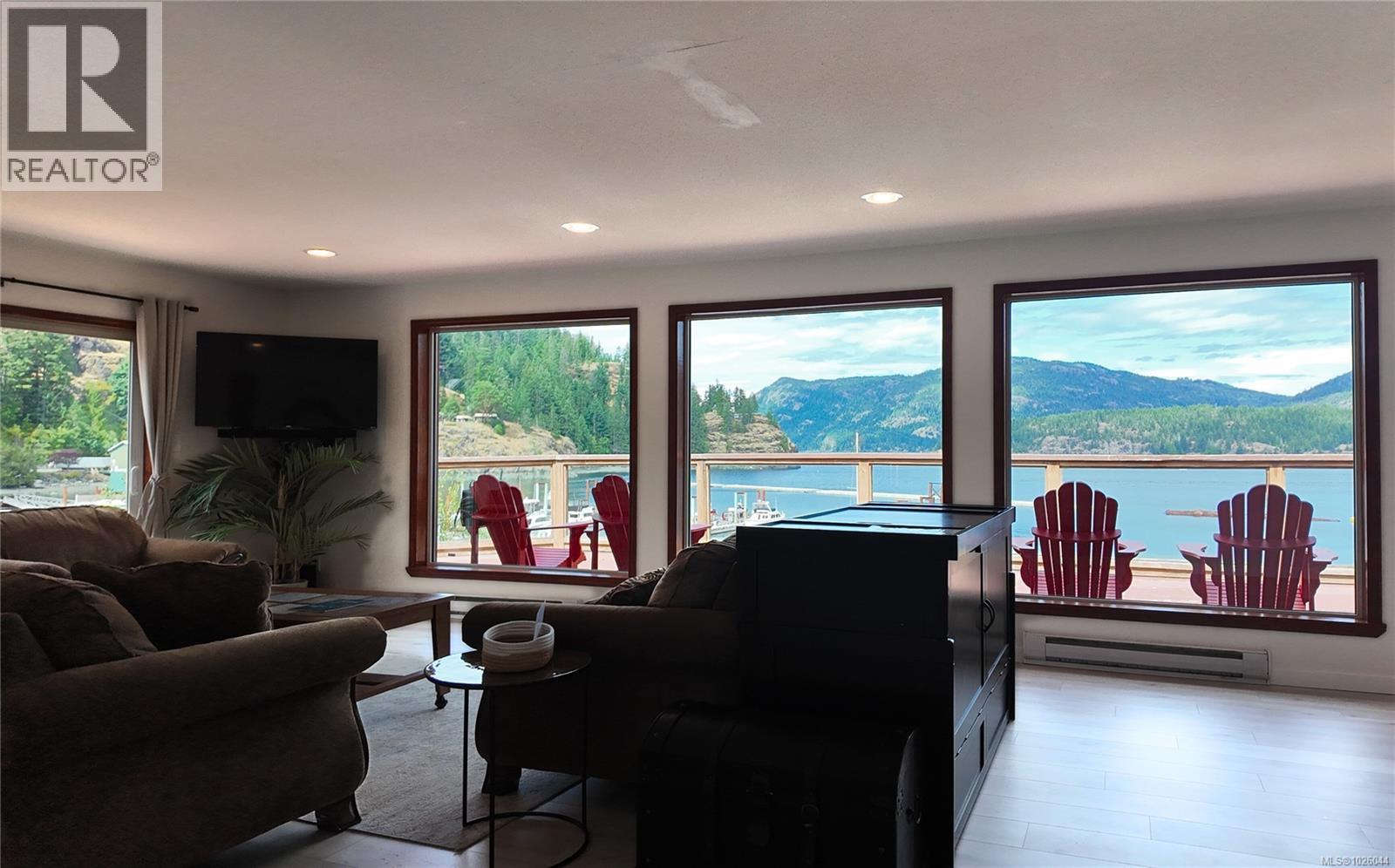 15078 Ripple Rock Rd, Campbell River