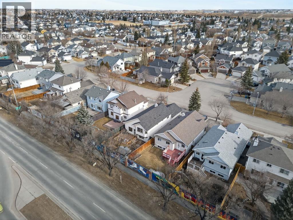 Single Family House 4 Level for Sale in  Coventry Green NE Coventry Hills Calgary 