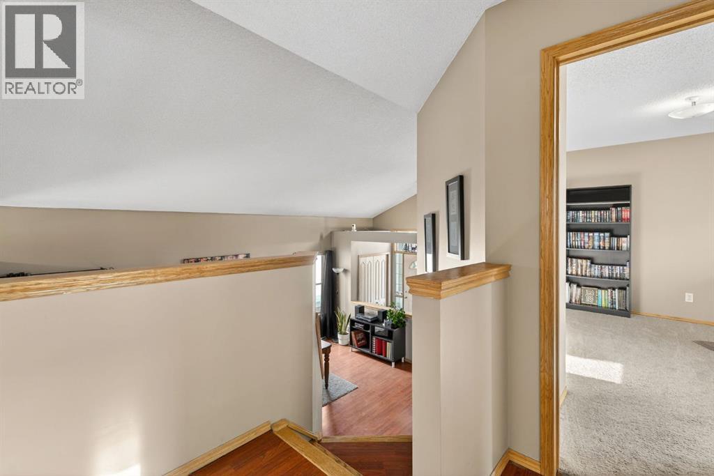 Single Family House 4 Level for Sale in  Coventry Green NE Coventry Hills Calgary 