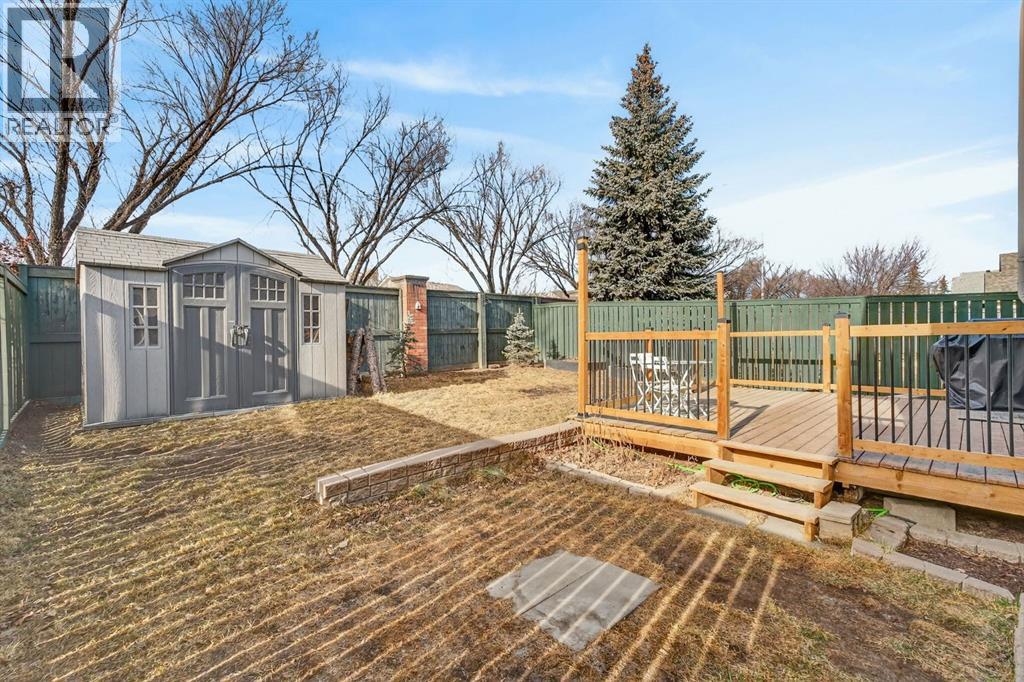 Single Family House 4 Level for Sale in  Coventry Green NE Coventry Hills Calgary 