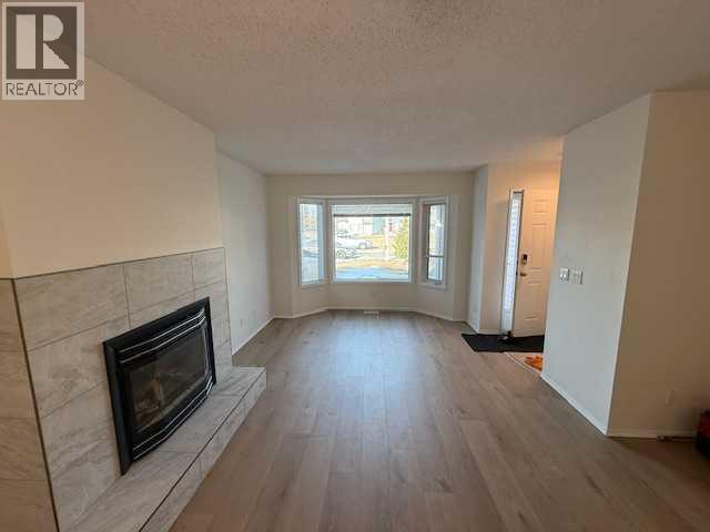 Single Family House Bungalow for Sale in  Birchwood Close Bankview Drumheller 