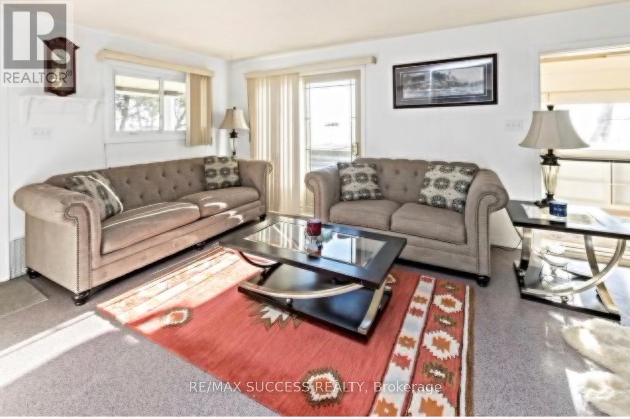 2738 NORTH SHORE DRIVE - 41
