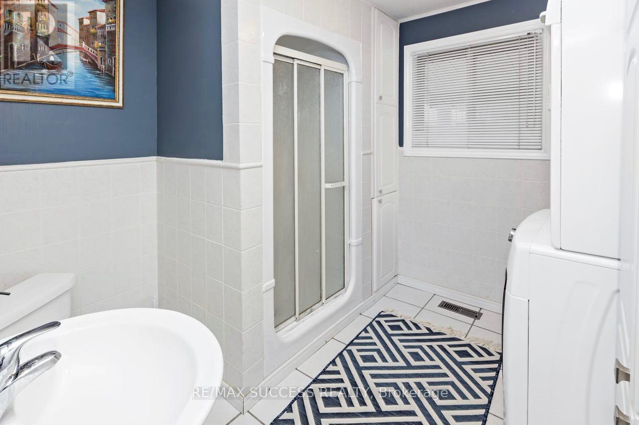 2738 NORTH SHORE DRIVE - 48