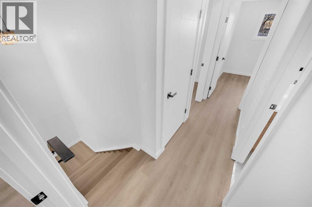 Single Family House for Sale in  Erin Ridge Road SE Erin Woods Calgary 