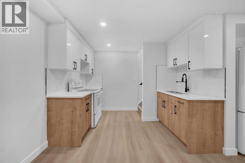 Single Family House for Sale in  Erin Ridge Road SE Erin Woods Calgary 