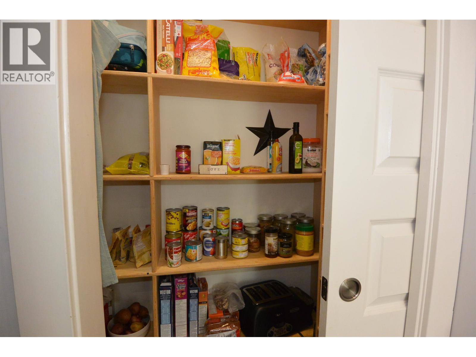 4556 SCHIBLI Street, Smithers