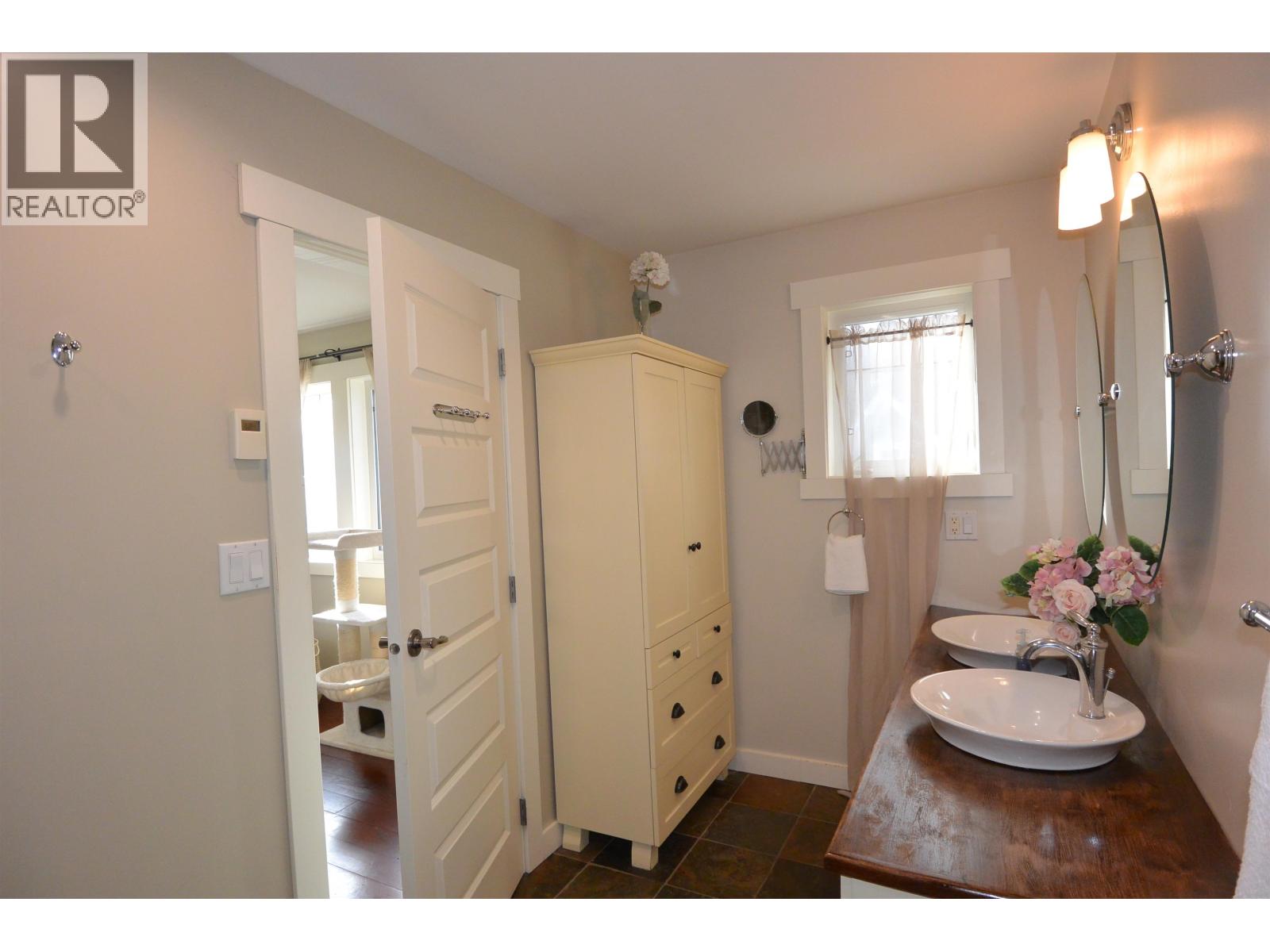 4556 SCHIBLI Street, Smithers