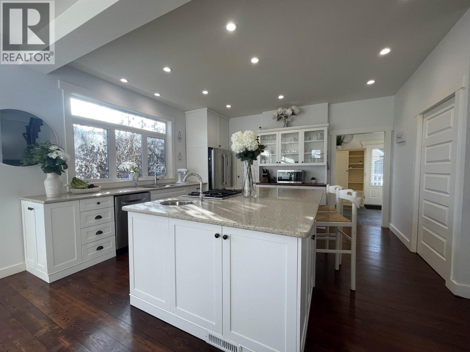 4556 SCHIBLI Street, Smithers