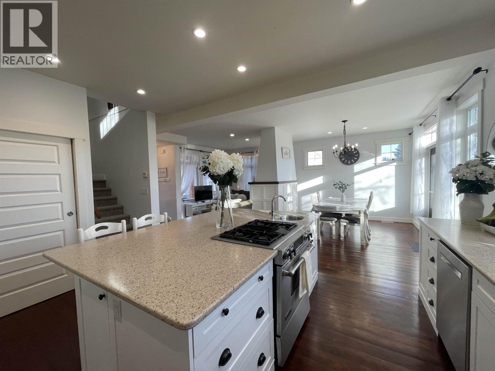 4556 SCHIBLI Street, Smithers