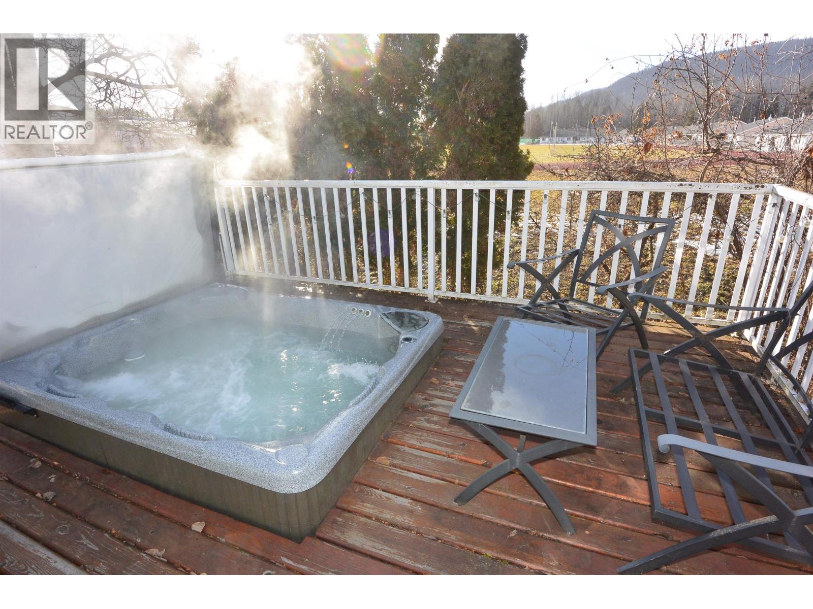 4556 SCHIBLI Street, Smithers