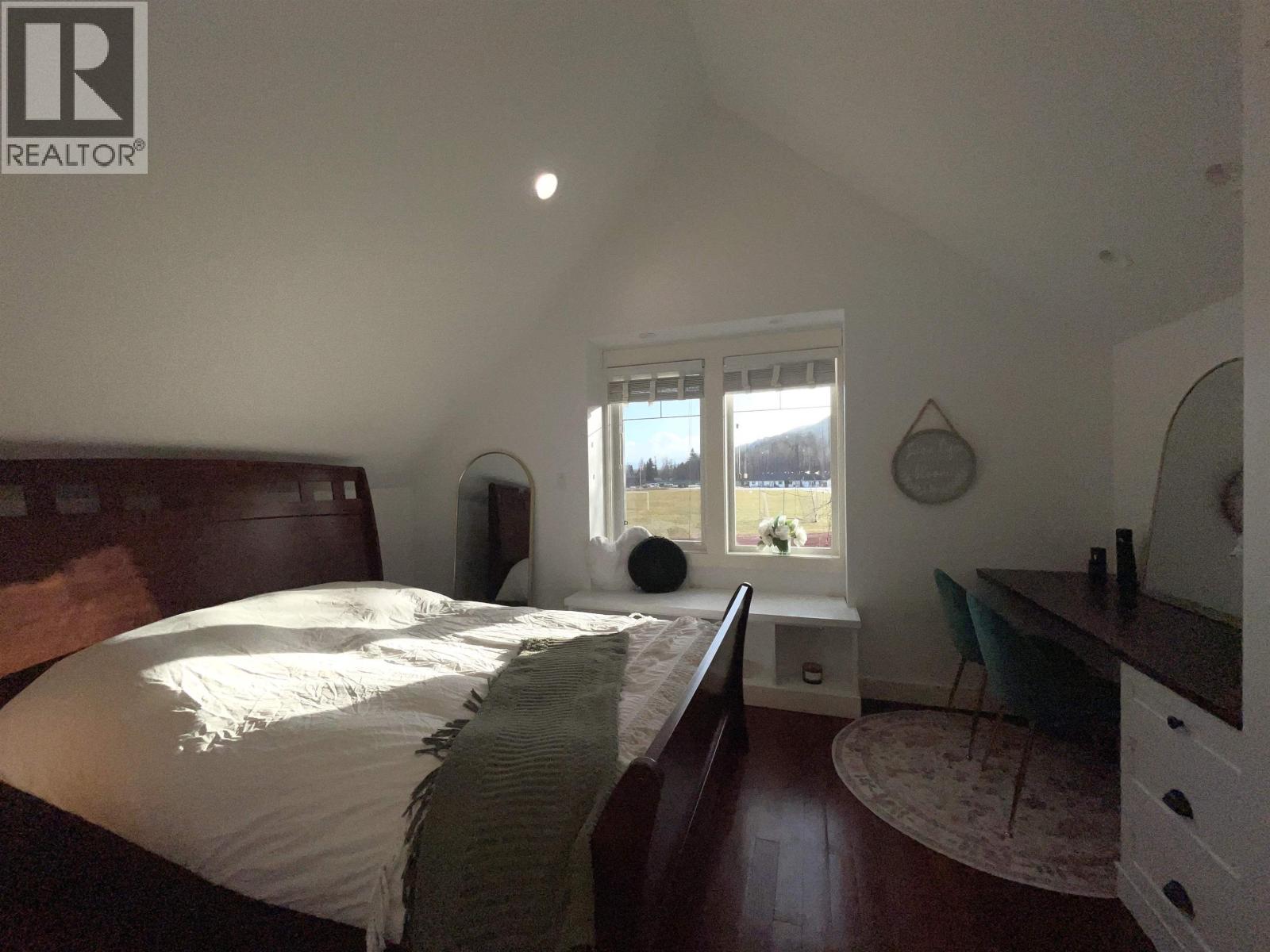 4556 SCHIBLI Street, Smithers