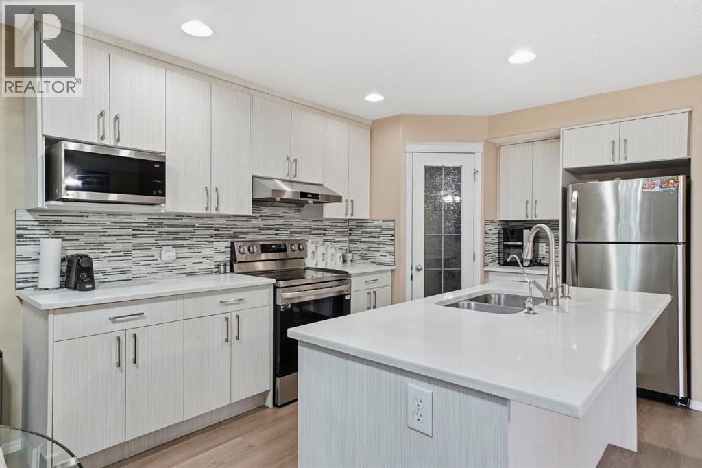 Single Family House for Sale in  San Fernando Crescent NE Monterey Park Calgary 