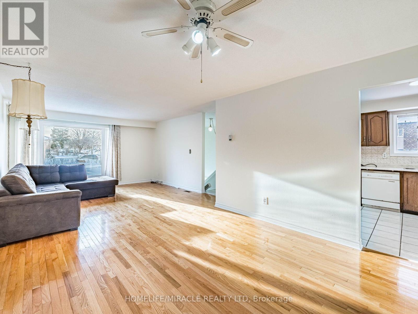 209 APACHE TRAIL - 9