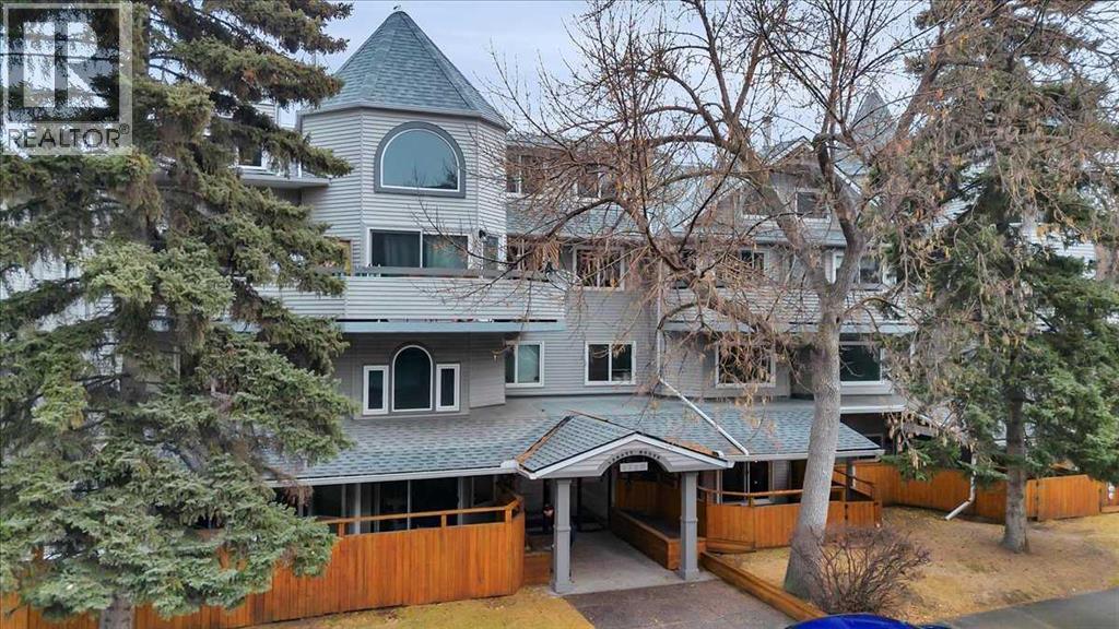 Single Family House Multi-level for Sale in    Street SW Lower Mount Royal Calgary 
