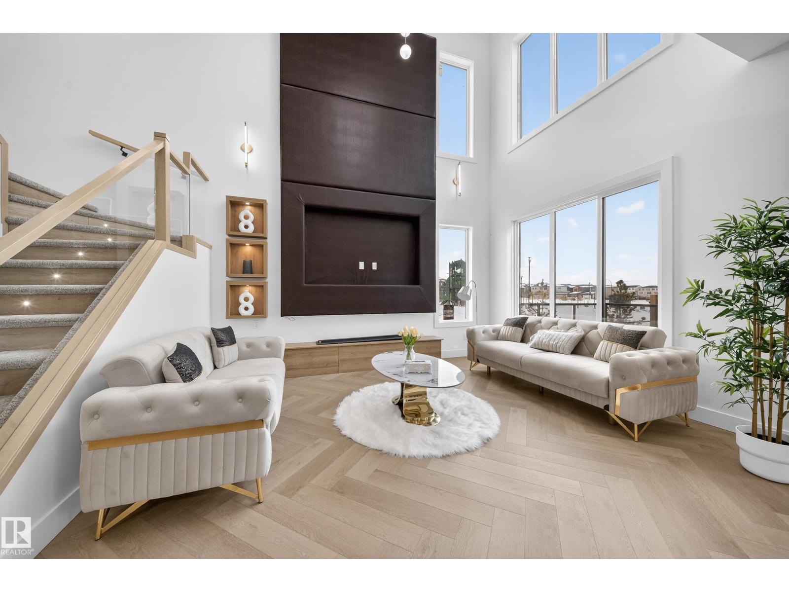 
          132 29 Street SW
            <br/>
            <span>Edmonton</span>
            , 
            <span>AB</span>
             <span>T6X3E2</span>
        