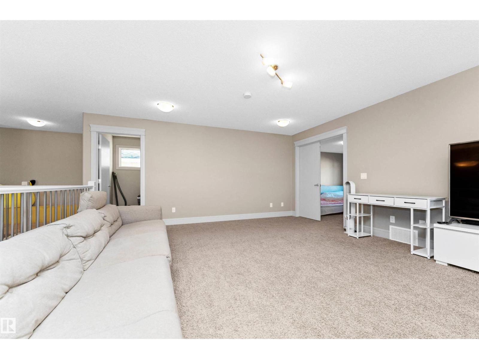 3856 AGAR GREEN GR SW, Edmonton