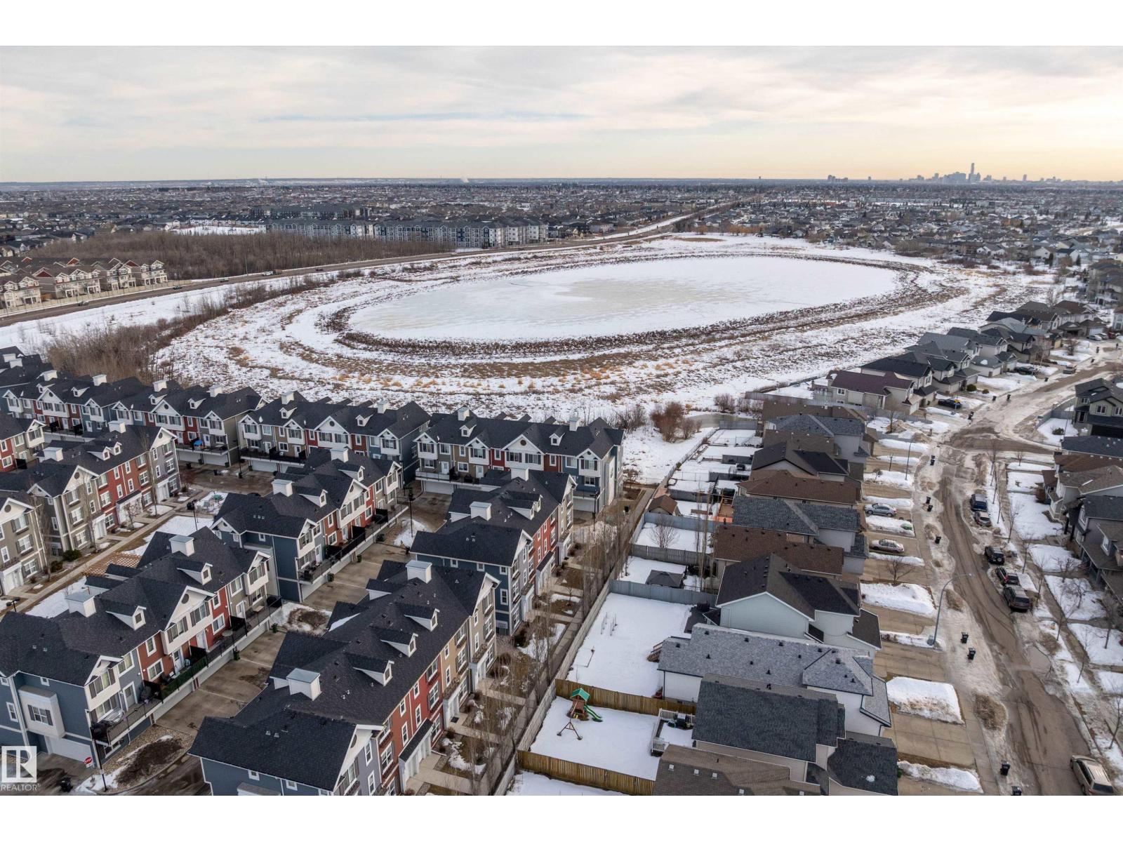 #62 8315 180 AV NW, Edmonton